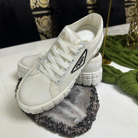 Women’s White Chunky Platform Sneakers – Size 9 - Picture 10 of 11